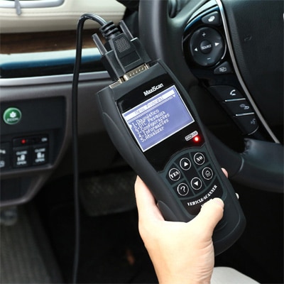 מכשיר קורא ומאפס תקלות תוכנה מיוחדת לרכבי Mercedes S-Class  תפריט בעיברית