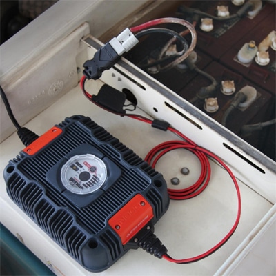 מטען מצברים 40A/24V מקצועי מבית נוקו האמריקאי בטכנולוגית דגם GX2440