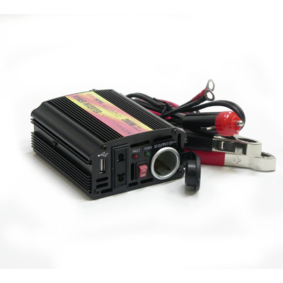 ממיר מתח 12V 200W כולל יציאות USB ושקע מצת נוסף. לשימוש ברכב או ישירות ממתח מצבר,CAR200U,200W
