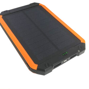 מטען נייד סולארי לסמארטפון עם פנל סולארי רחב במיוחד, לטעינה מהשמש ומשקע חשמל בהספק 10,000mAh