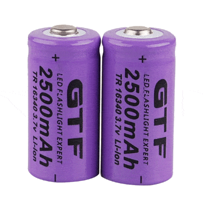 זוג סוללות ליתיום נטענות 16340 GTF 2500mAh 3.7V כולל מטען סוללות