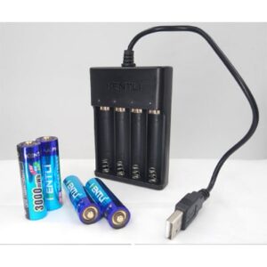 4 סוללות AA 1.5V ליתיום נטענות חזקות 3000mAh ומטען AA למצלמות ולכל מטרה